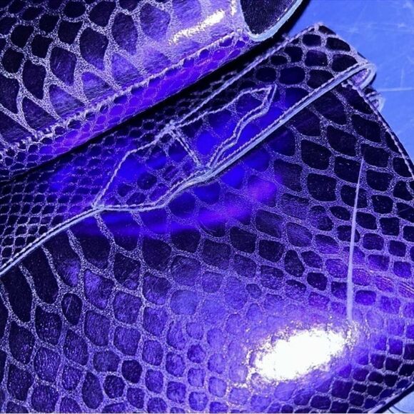 Antonio Melani Metallic Lavender Snake
Print Leather Western Tall Boots(Size 6M) - Picture 9 of 14